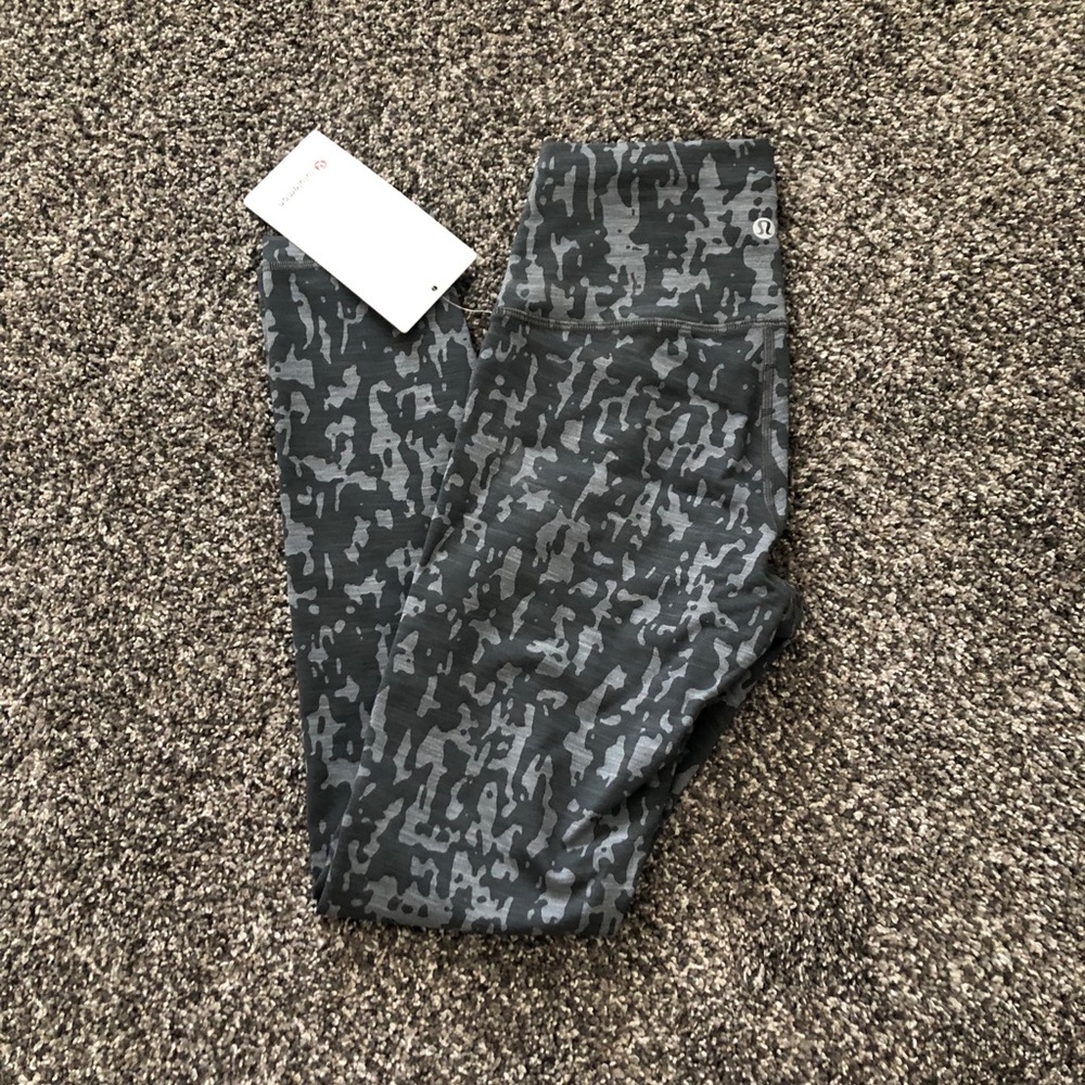 Size 4 wunder train tights